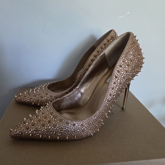 Steve Madden Gold Studded Women's Heels - Picture 4 of 5